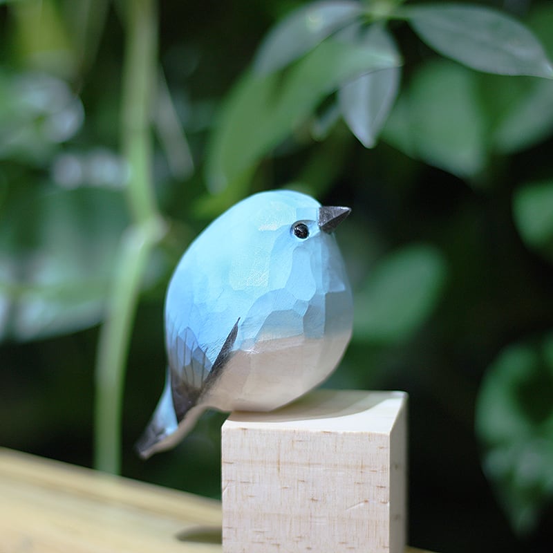 木製の鳥の彫刻 マウンテン・ブルーバード（ムジルリツグミ） g-049