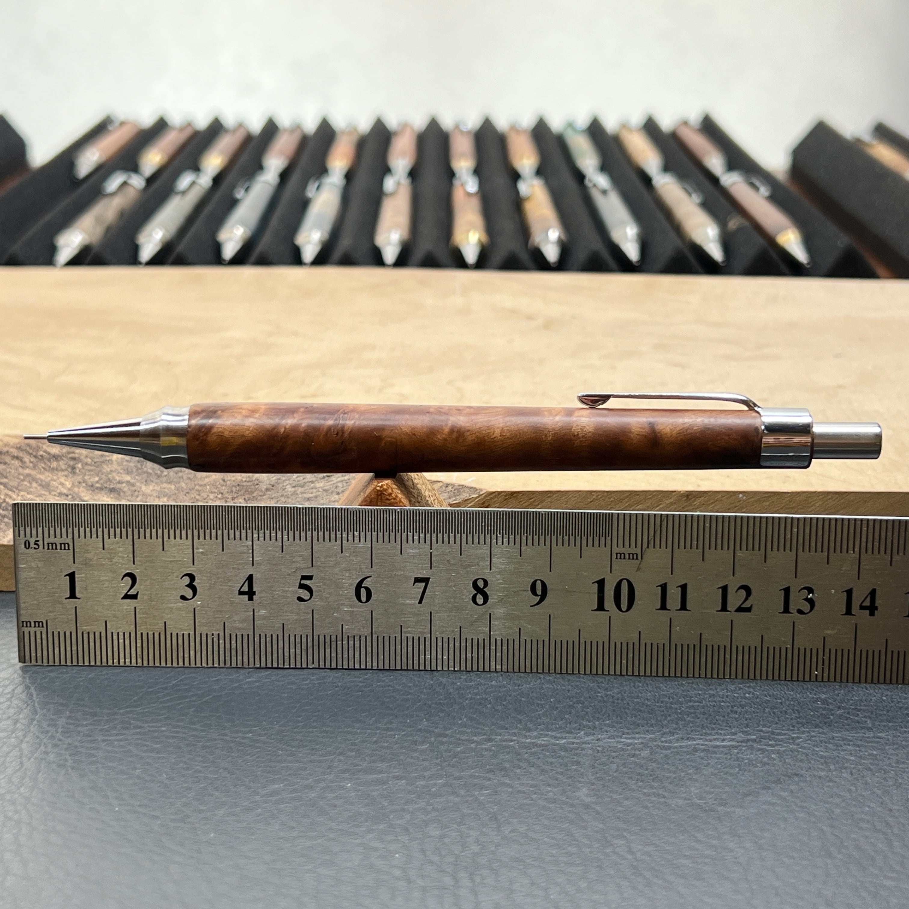 15樺瘤濃色木製シャーペン 強低重心ダブルR ステンレス | handwood 15樺瘤濃色木製シャーペン 強低重心ダブルR ステンレス | handwood