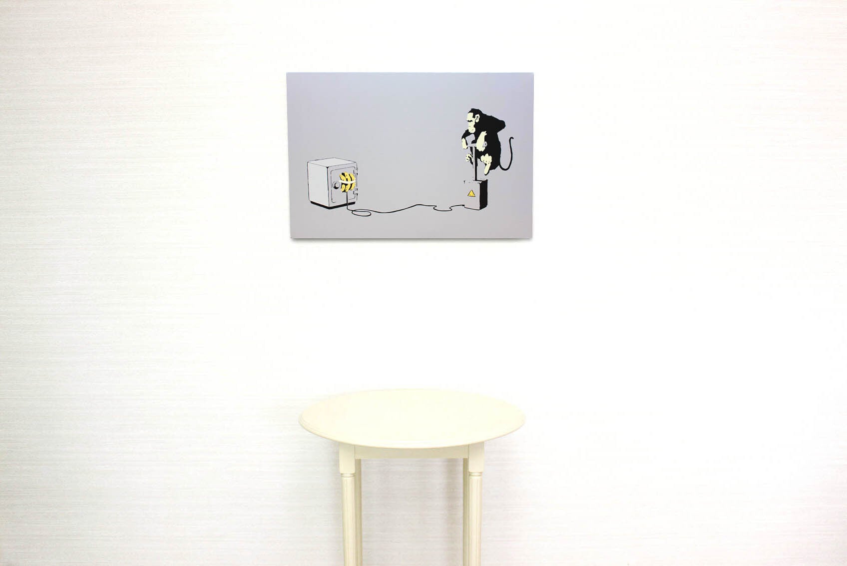 バンクシー「デトネーター モンキー/Detonator Monkey」展示用フック