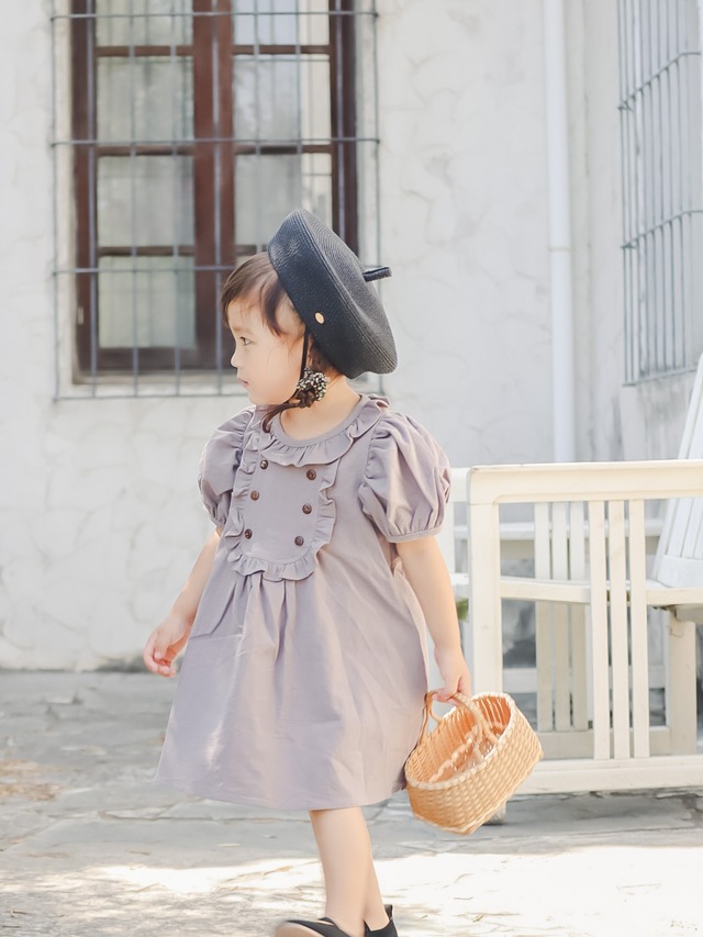 【取寄】パフスリーブとフリルが可愛いパティシエ風ダブルボタンワンピース