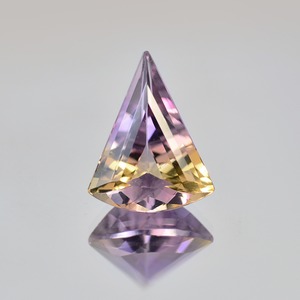 ソ付 アメトリン 2.821ct ルース 変形トリリアント