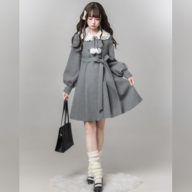 ミスティグレイ・ファーポンポン・フレアロングコート：コート