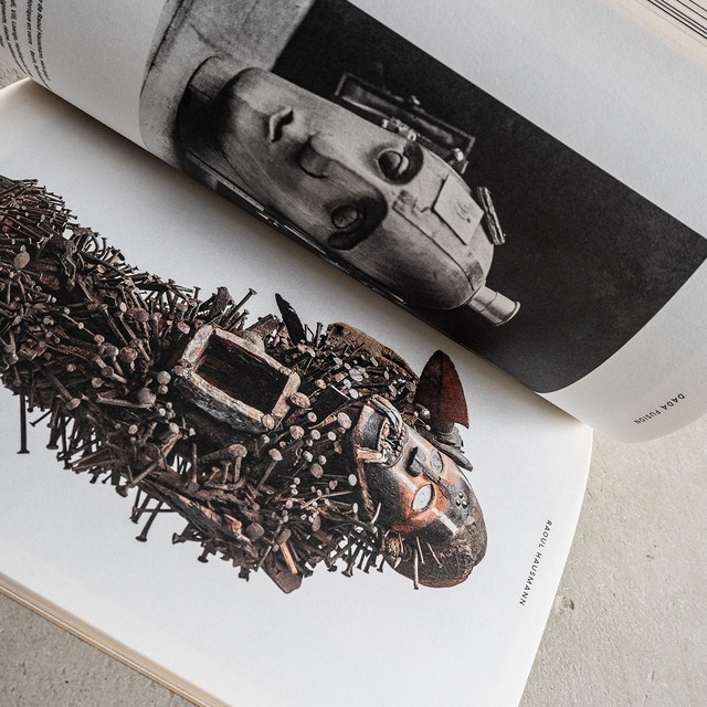 "DADA AFRICA" used Book