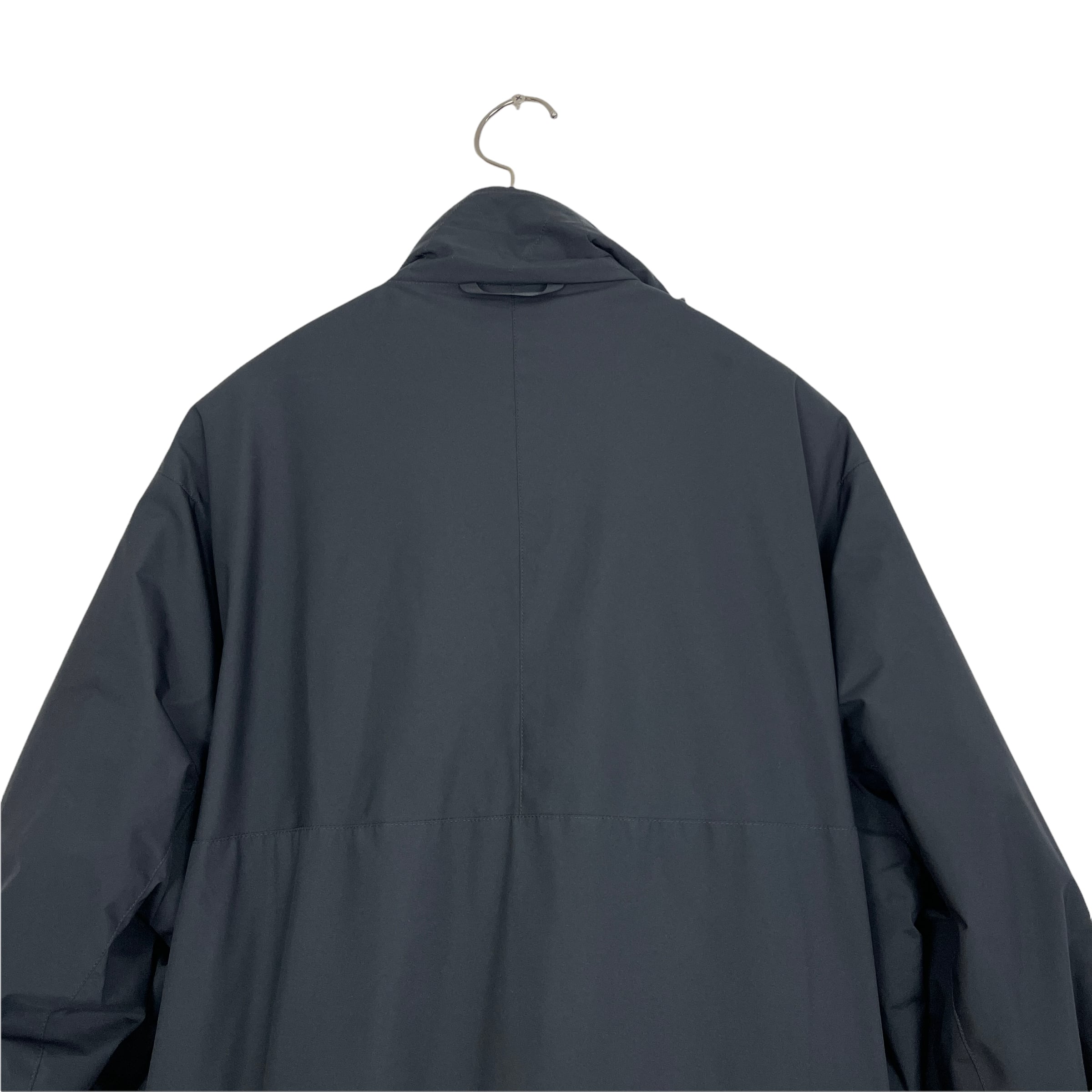 ACRONYM (アクロニウム) ACRONYM (アクロニウム)