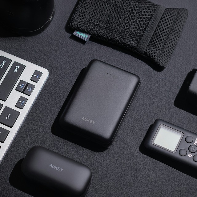 SAMPLE ITEM SAMPLE ITEM