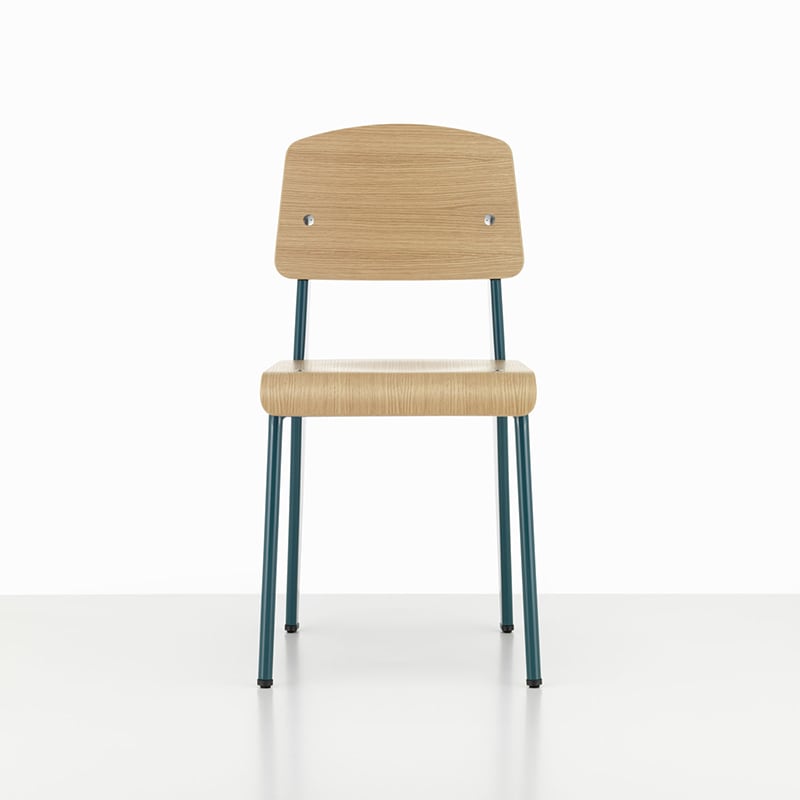 クラシックスタイルの水色の椅子 クラシックスタイルの水色の椅子 クラシックスタイルの水色の椅子