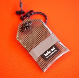omamori-mamori / Net PVC / grey