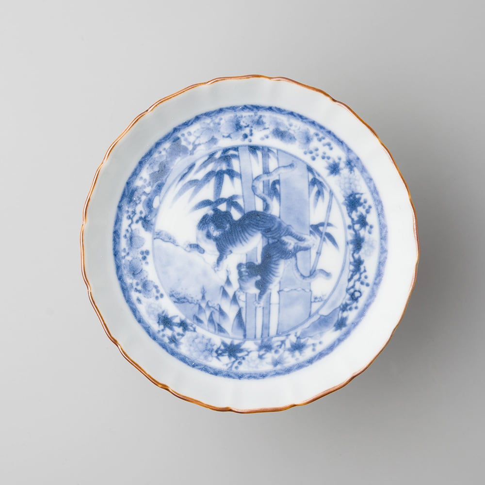染付竹林虎図 立渕小皿 | 肥前吉田焼 陶磁器の与山窯