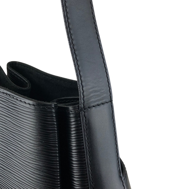 LOUIS VUITTON ルイヴィトン サックデポール エピ ショルダーバッグ ブラック レザー 巾着 vintage ヴィンテージ オールド b75b8t