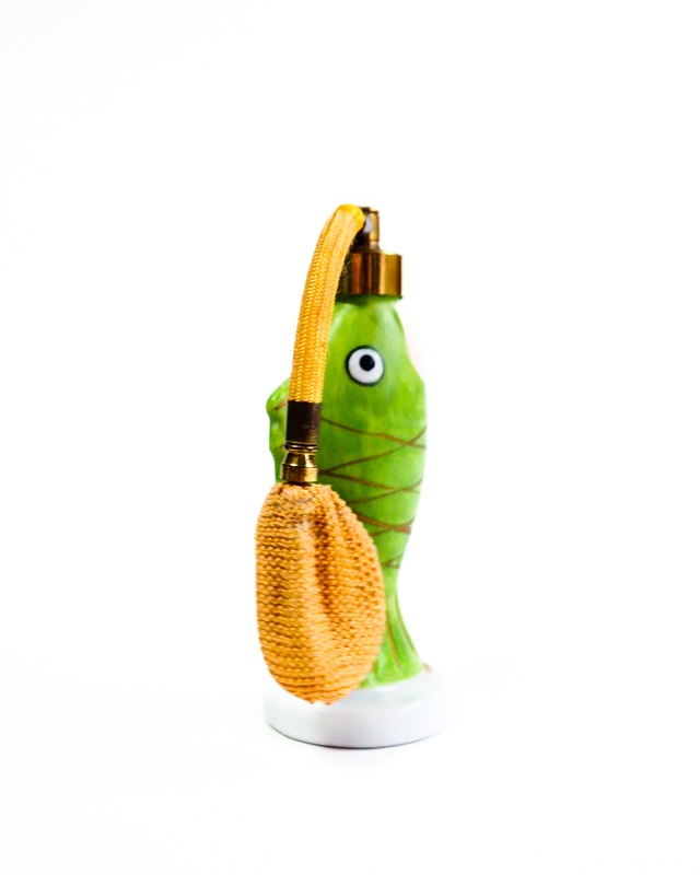 90s Ceramic fish-shaped perfume pump