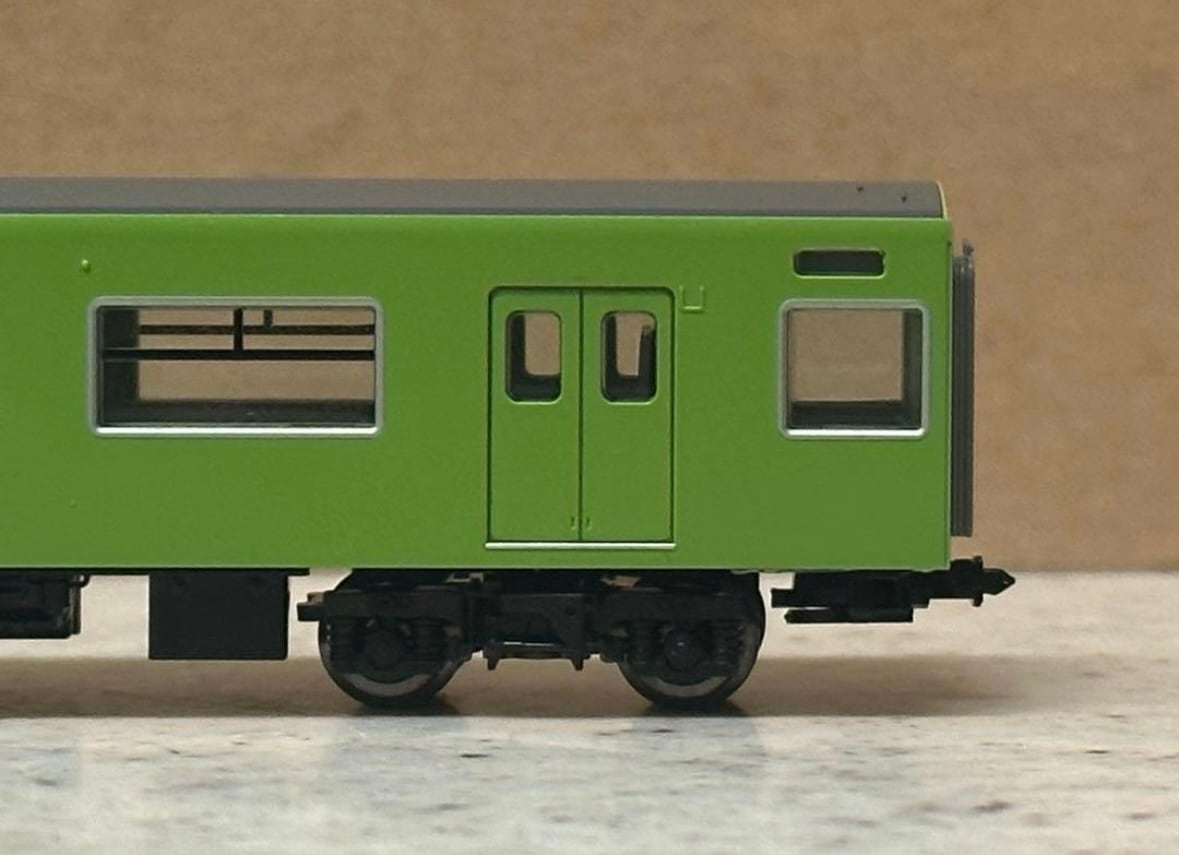 かぷりーすttt KATOカプラー対応化マウント TOMIX等各社対応 100個入り | 横倉車両