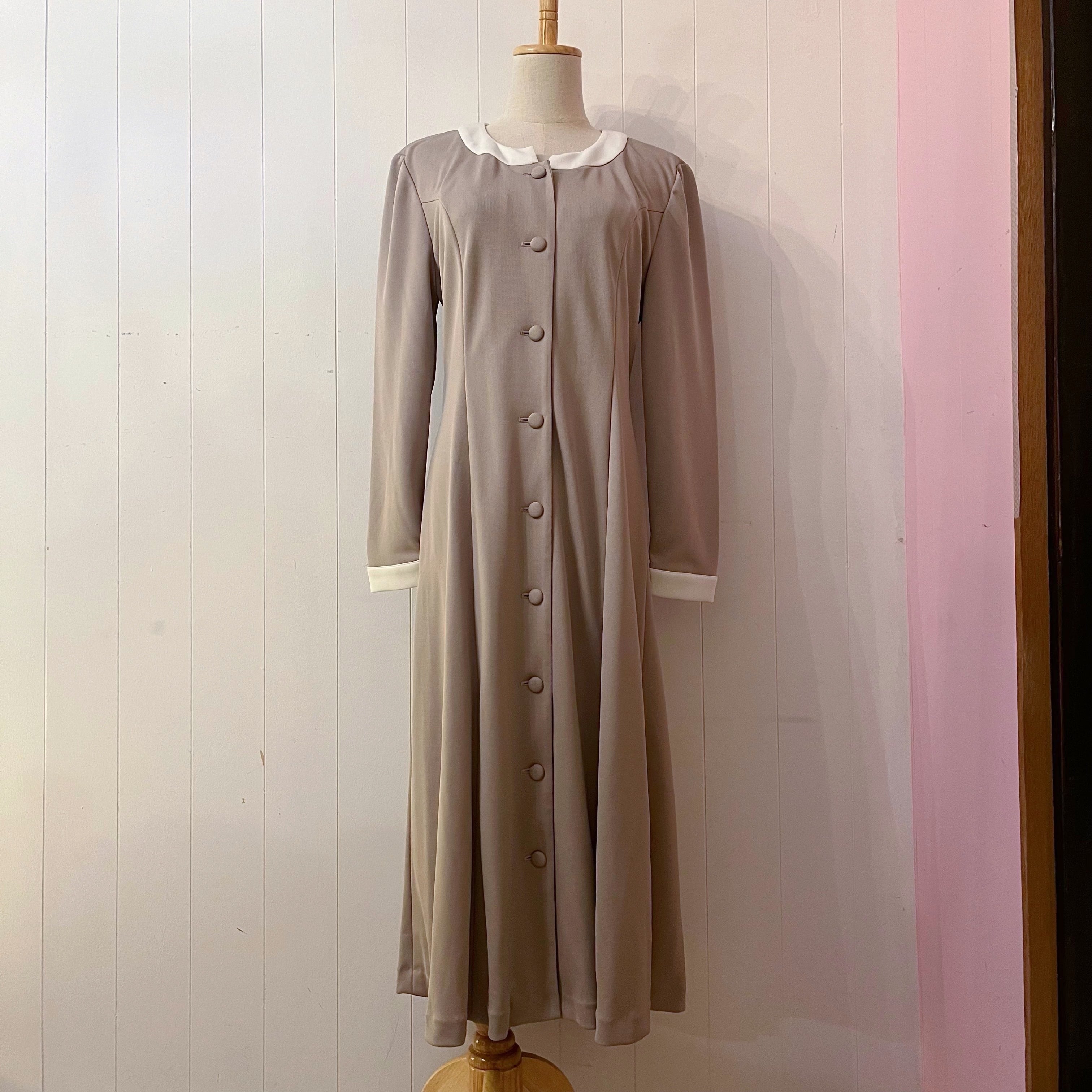 sand beige white cuffs one-piece