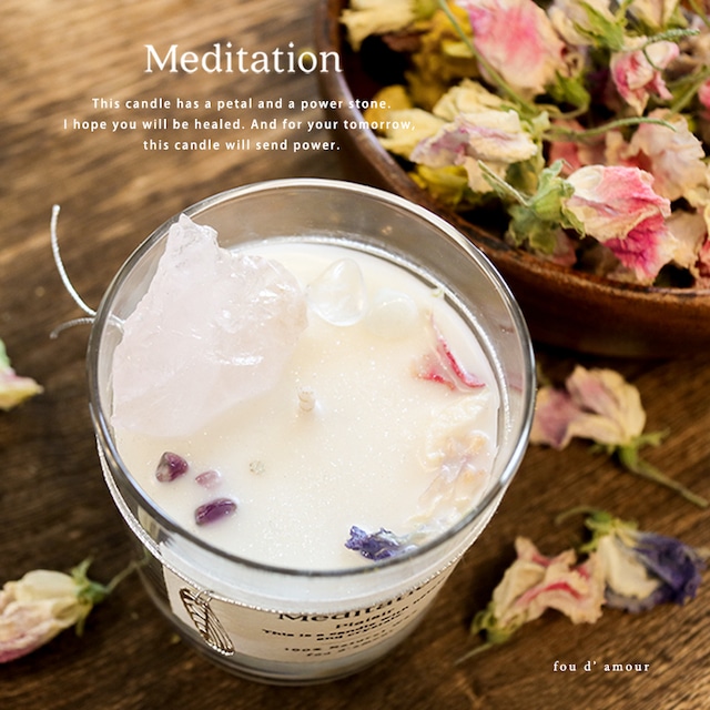【Meditation】花びらとストーンを添えたフォーチュンキャンドル