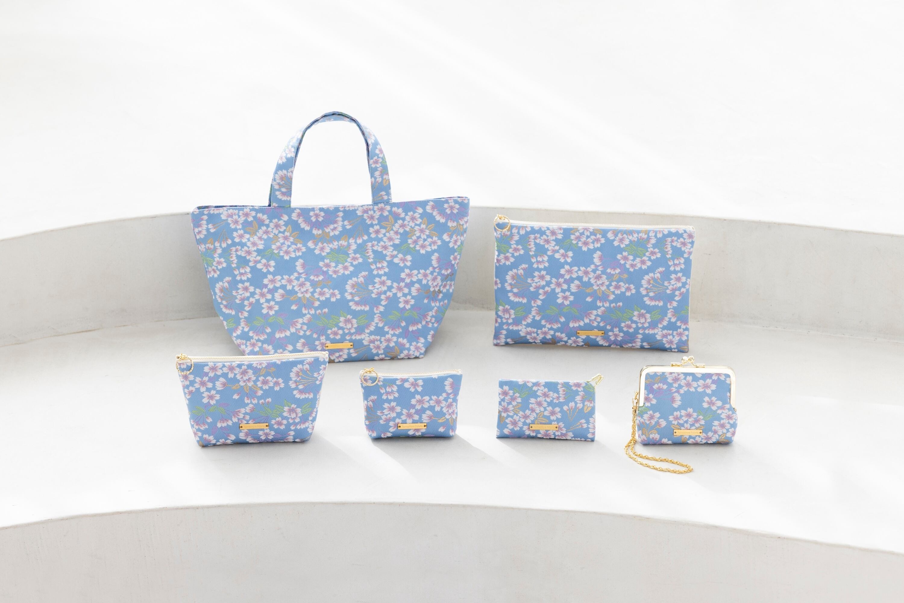 和楽器バンドベニ西陣織ポーチ　カバン　ペンライト　マグカップ　アクキー等 Lemino presents 和楽器バンド 大新年会2024 日本武道館 〜八重ノ翼