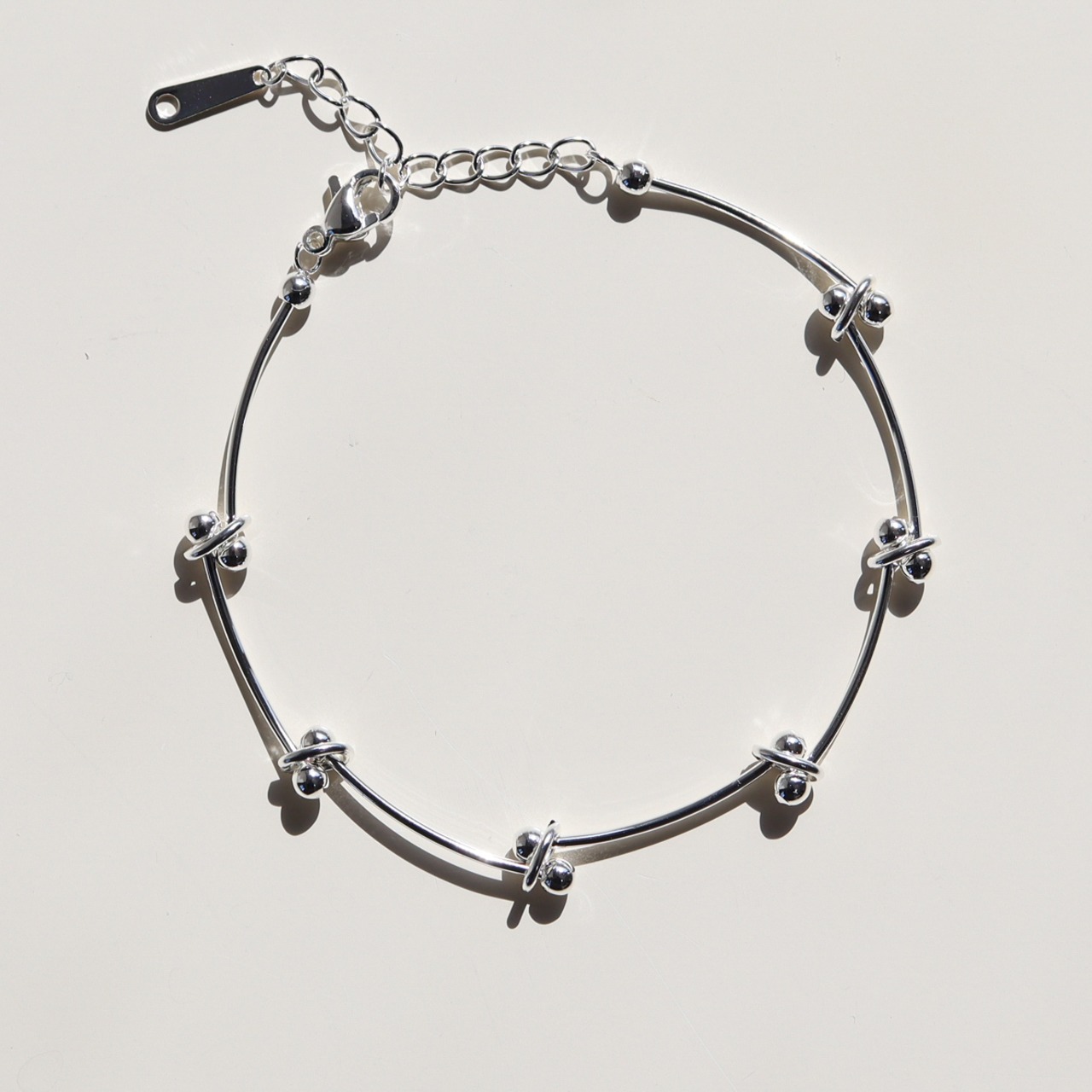 stainless lien bracelet