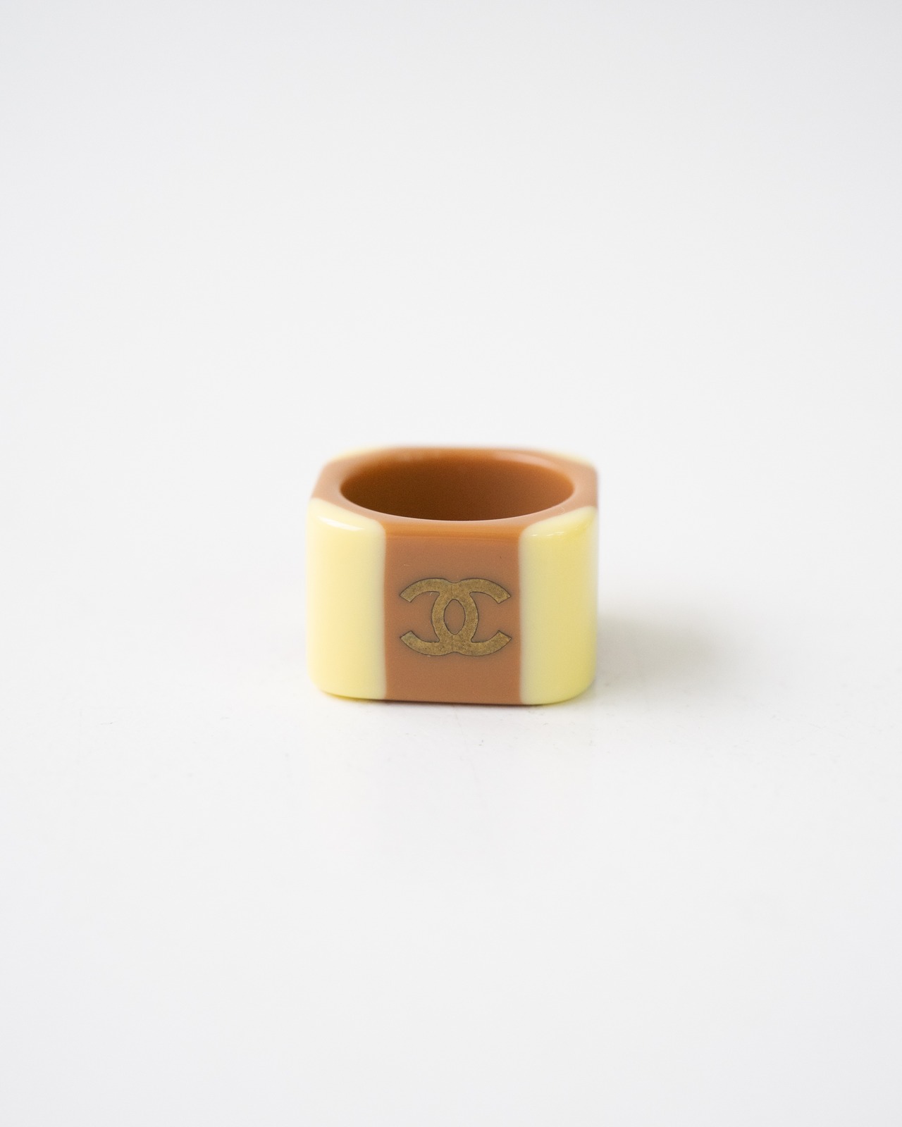 〈CHANEL〉CC Mark Bicolor Square Ring 2001AW