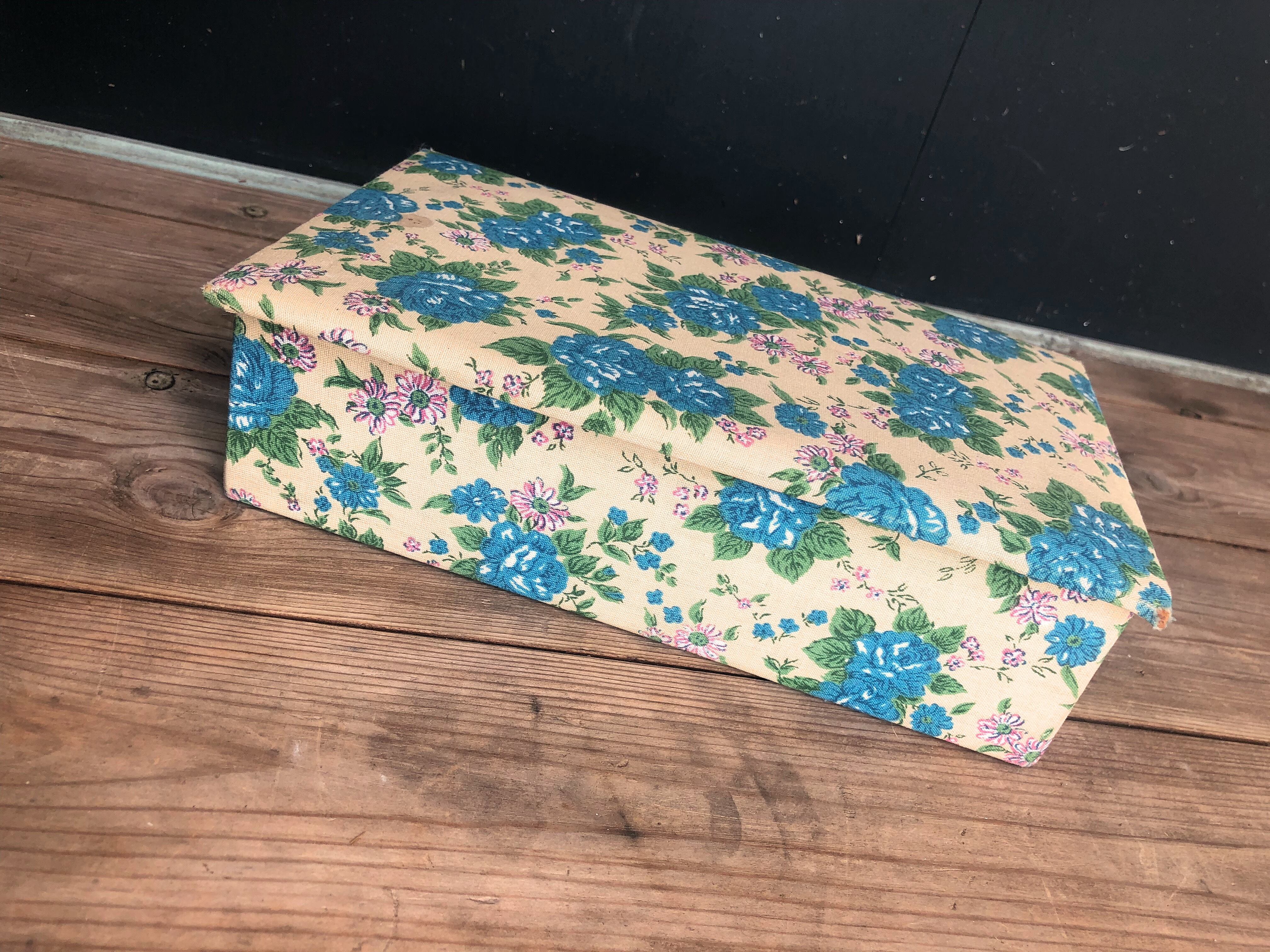 アンティークフレンチファブリック 青い花々 カルトナージュボックス リボン＆紙付 アンティークフレンチファブリック 青い花々 カルトナージュ