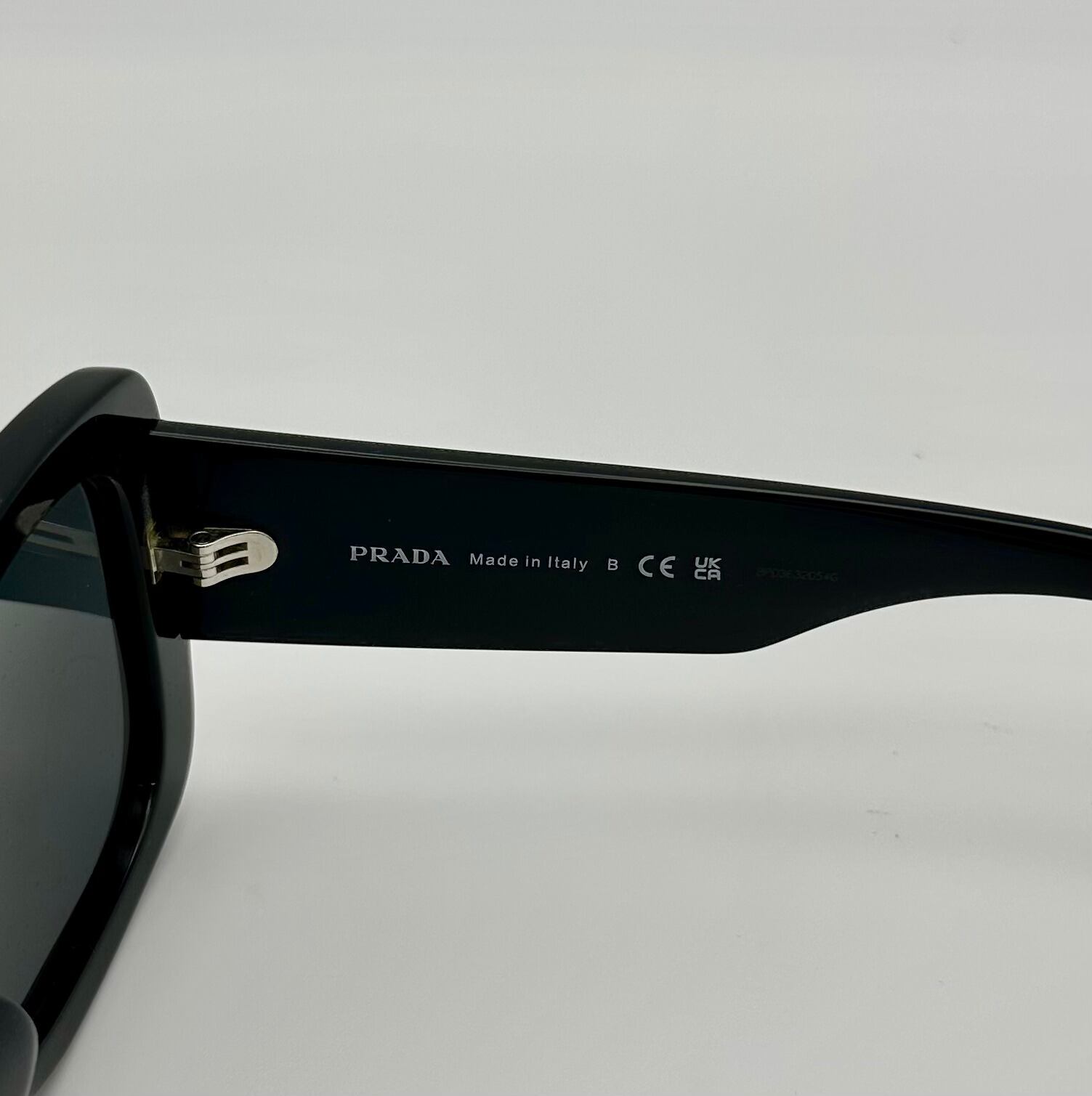 プラダ サングラス SPR A08-F 57□18 1AB-5S0 145 3N PRADA サングラス SPR A08-F 57□18 1AB-5S0 145 3N | YuniT