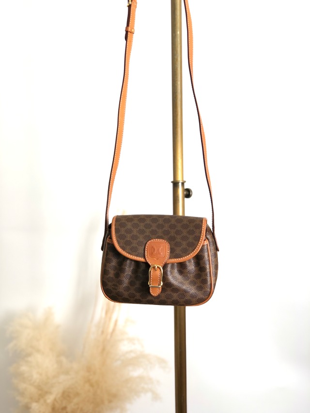 CELINE セリーヌ　マカダム　ブラゾン型押し　クロスボディ　ショルダーバッグ　ブラウン　vintage　ヴィンテージ　オールドセリーヌ　c8b3ja