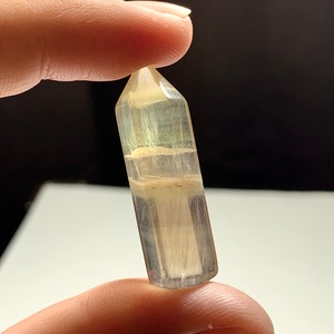 優しい色合いイエローフローライト ミニポイント