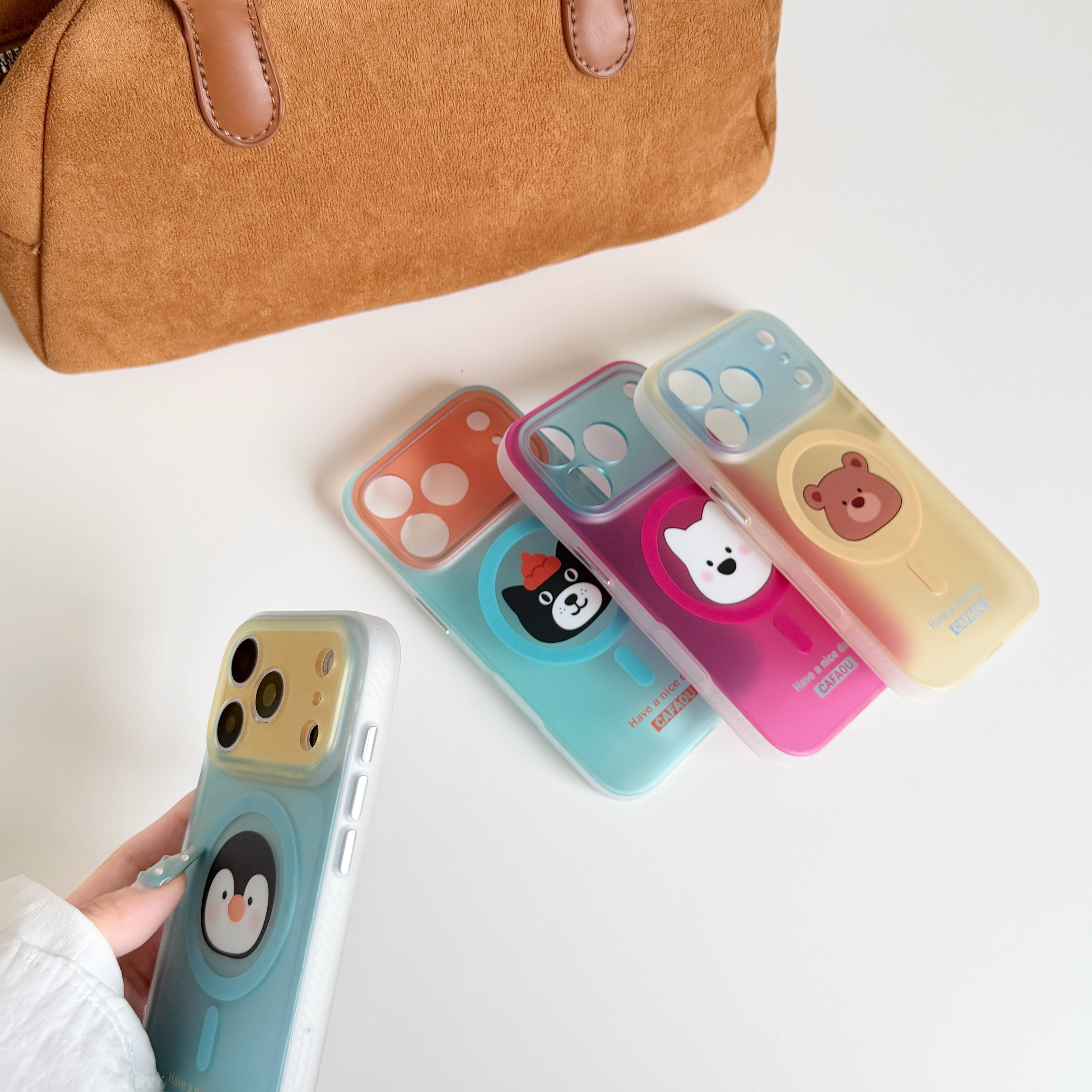 MagSafe対応 iPhone 17 16 15 ケース 半透明 マット調 アニマル