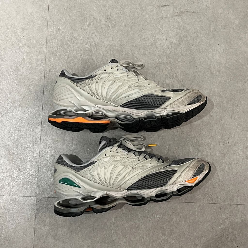 MIZUNO × Graphpaper ミズノ×グラフペーパー 24AW WAVE PROPHECY LS