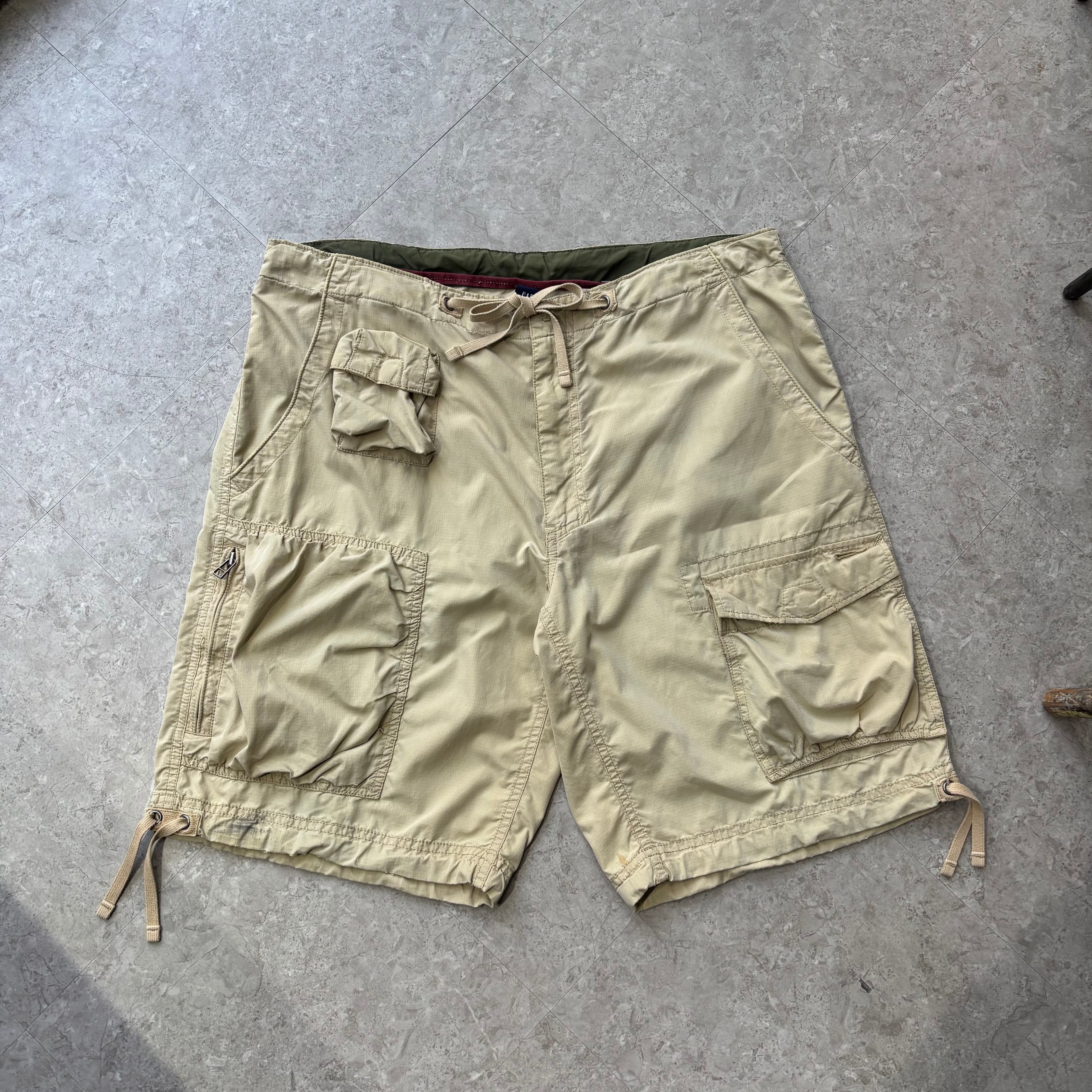 00s old GAP design cargo shorts "nylon"【仙台店】