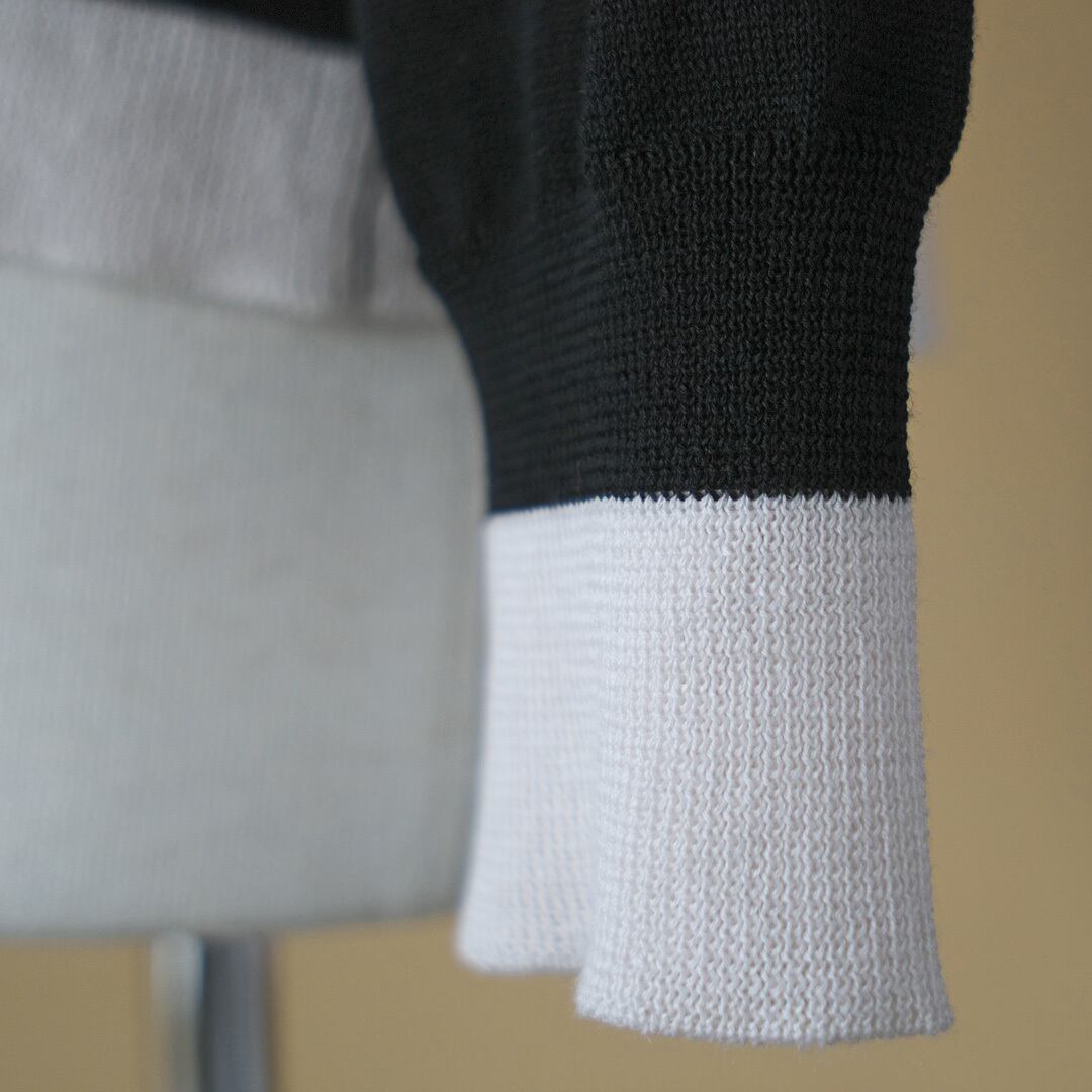 atelier naruse アトリエナルセ コットンシルククルーネックニットカーディガン・ブラック