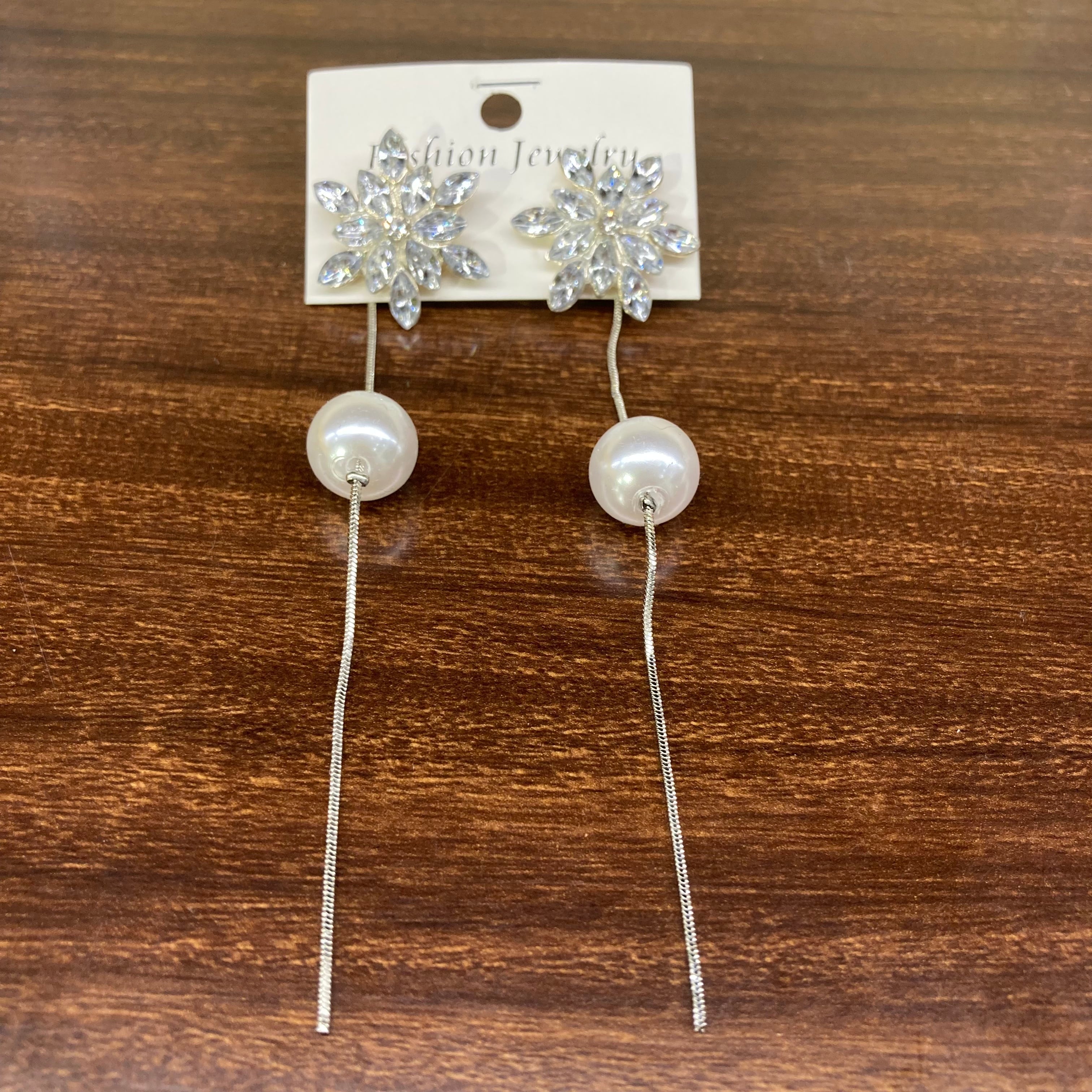 ブラスリングとラブラドライトのイヤリング by Joli Jewelry 彼女への