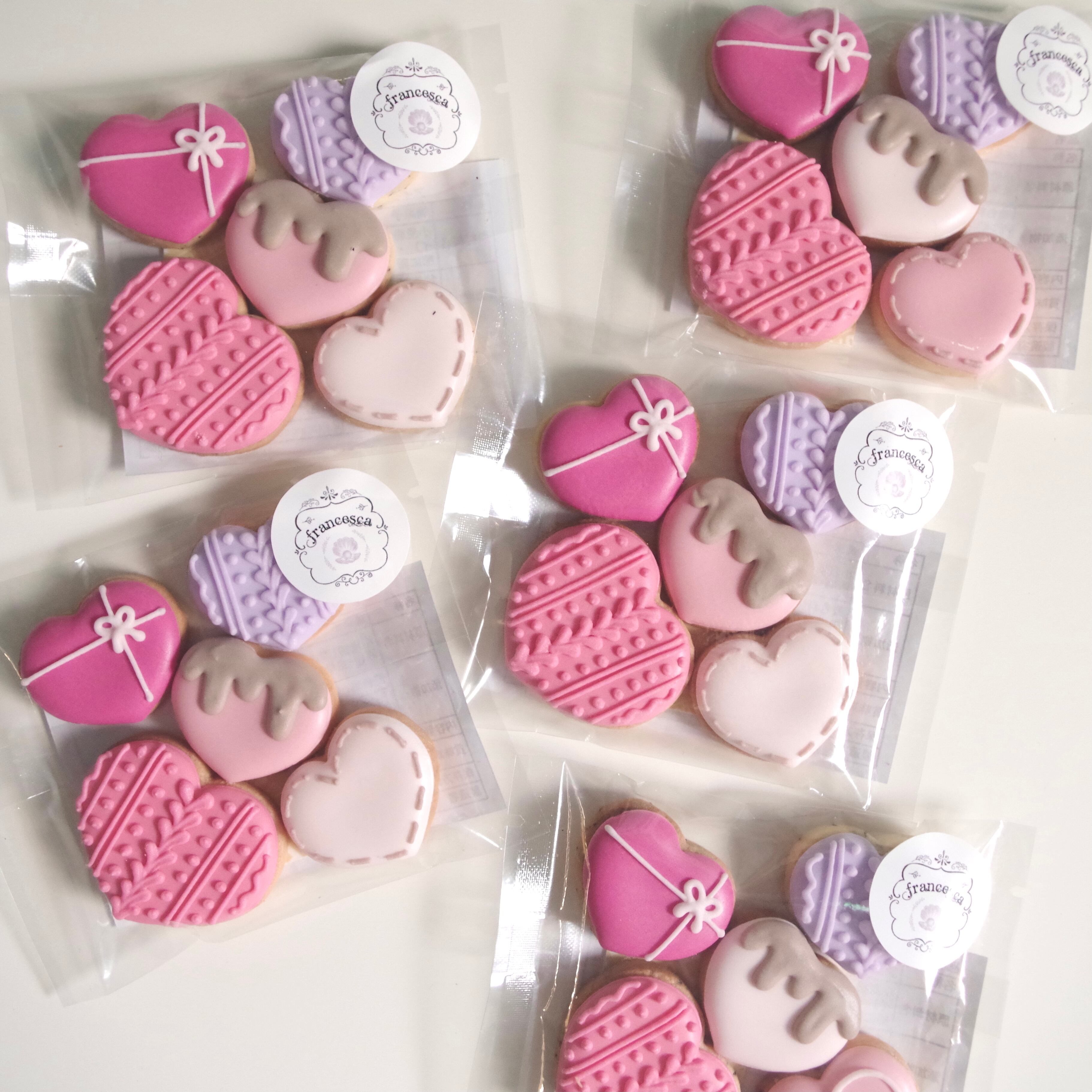 ミニハートのアイシングクッキー | Francesca von Sweets