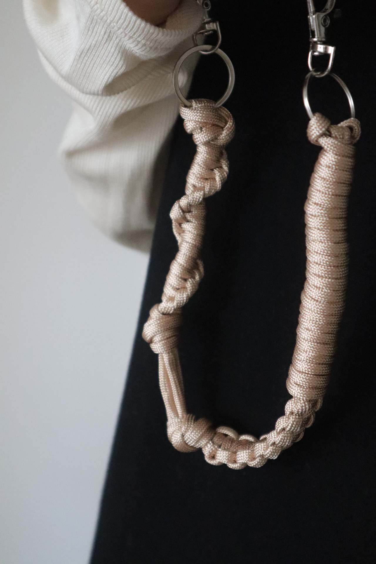 SHORT random braid 〈one color marron〉 | chaskip