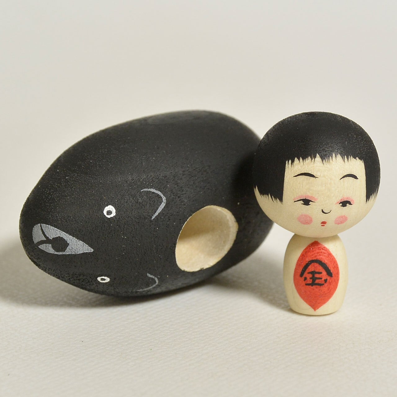 くま乗り金太郎ちゃんこけし 約1.5寸 約4.5m 鈴木明 工人（作並系