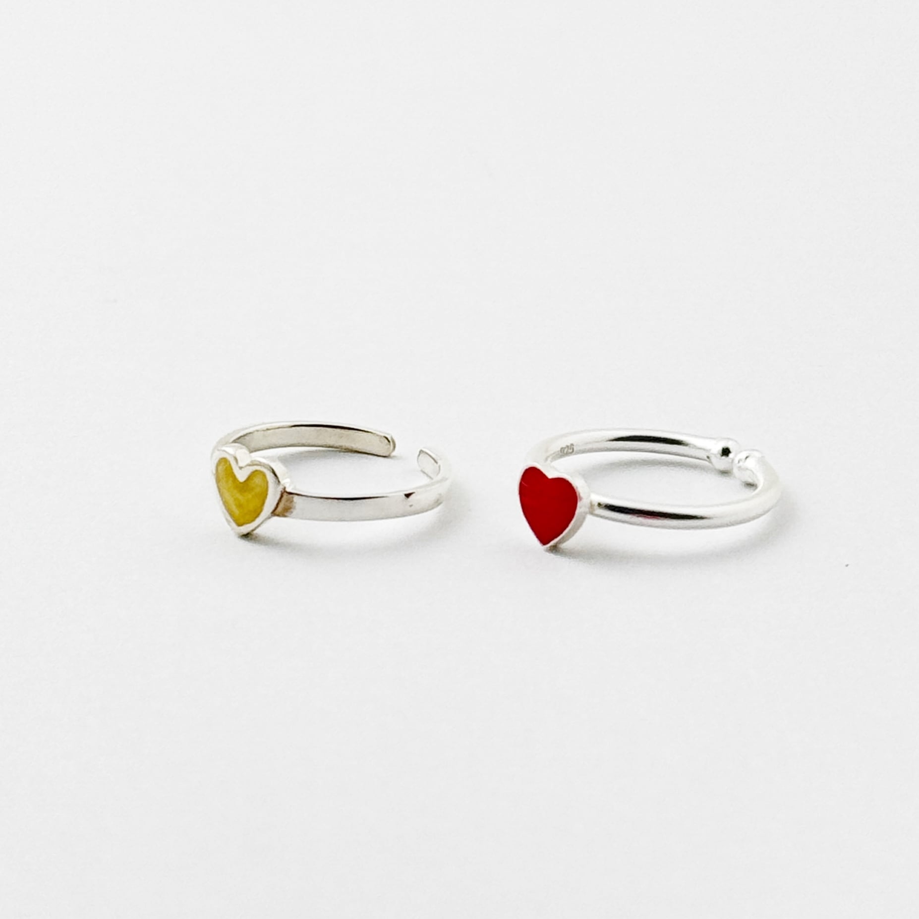 ★TOERING ホワイト/レッド エナメル ハート トーリング