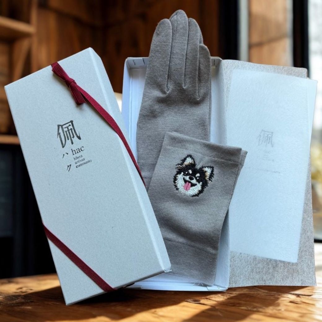 犬リストマフラー】チワワ／東かがわの手袋職人がつくった /222猫の日