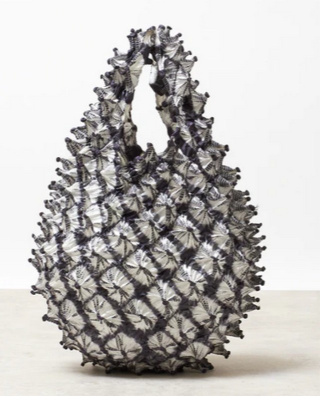 【送料無料】BUNZABURO 文三郎 / Petit Bag Tie Dye Pattern WHITE/BLACK