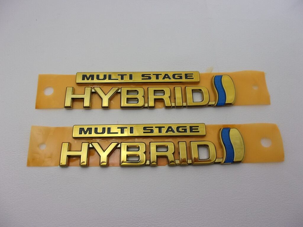 220系クラウン ハイブリッド ゴールド エンブレム MULTI STAGE HYBRID文字 (左右セット) 1b9121c425e2f2e5a7be6abb98a790