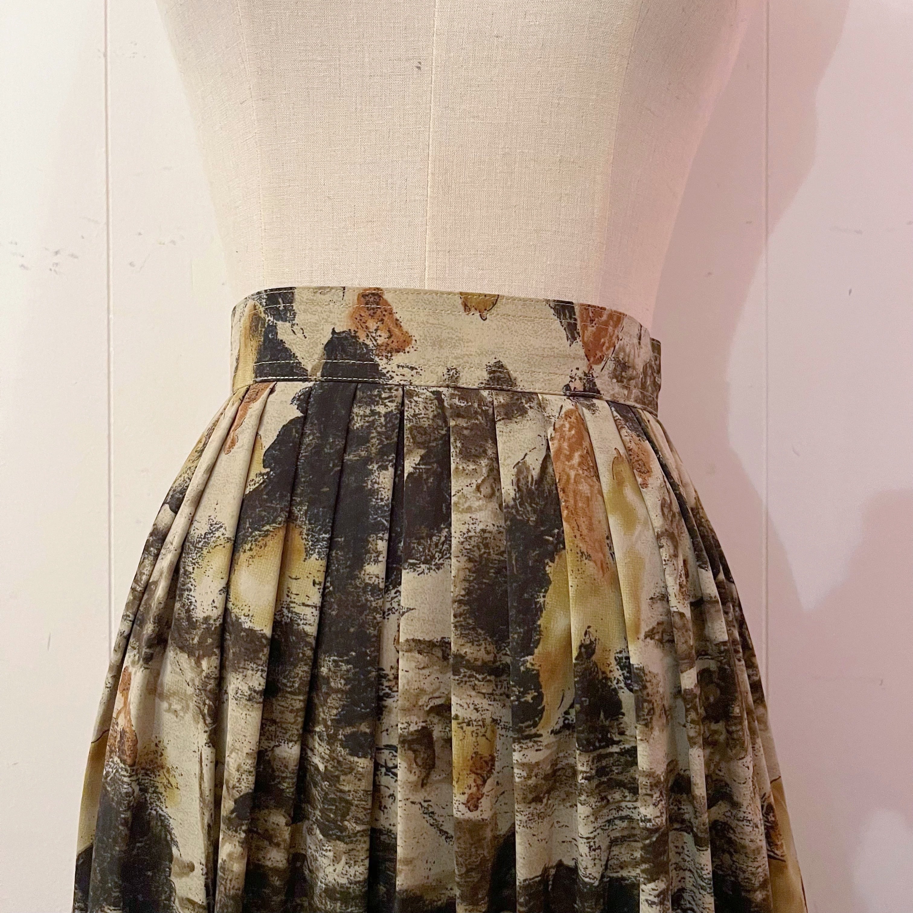 watercolour paint gather flare skirt