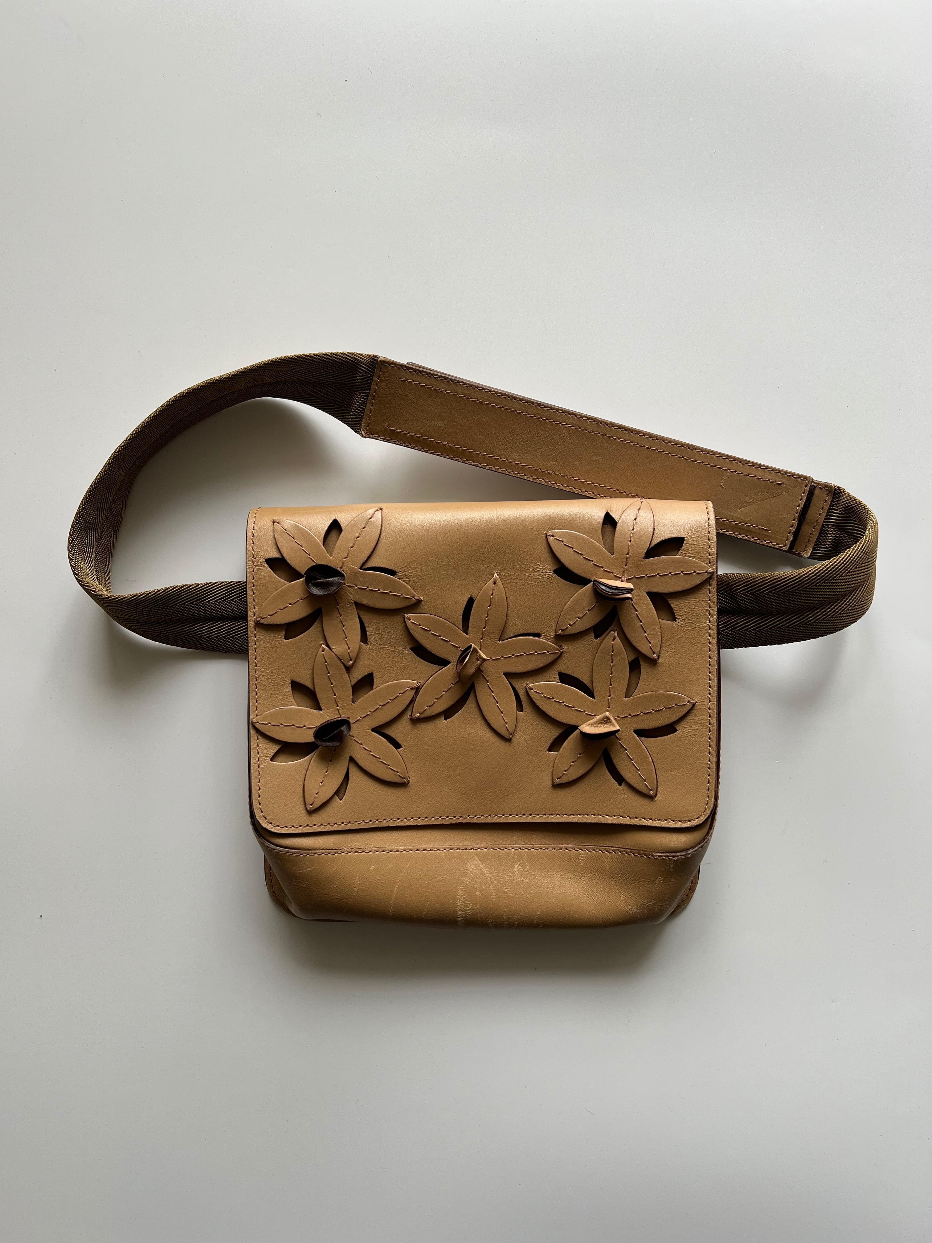 FW1998 PRADA PARTY VELOURS SHOULDER BAG | triptraproll FW1998 PRADA PARTY VELOURS SHOULDER BAG | triptraproll