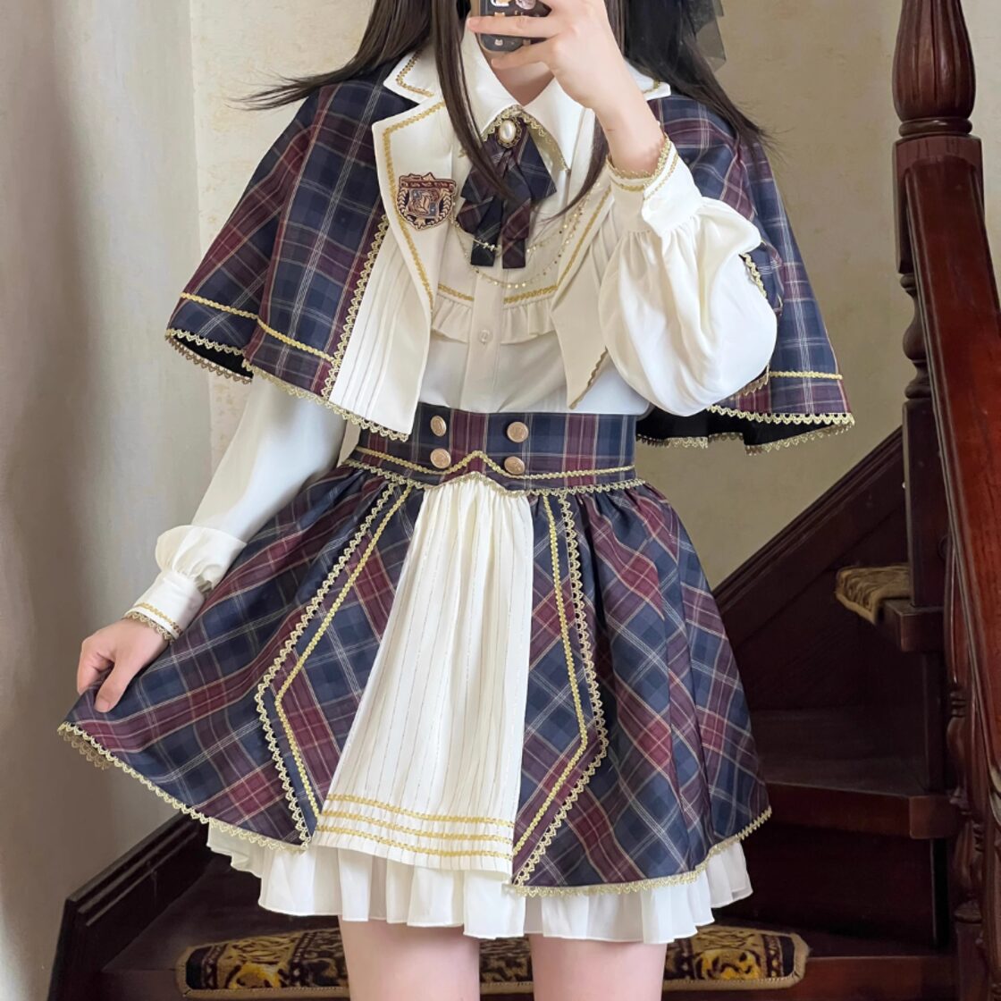ロリータファッション通販 SEASONZ アイドル衣装 ブローチ付き蝶 