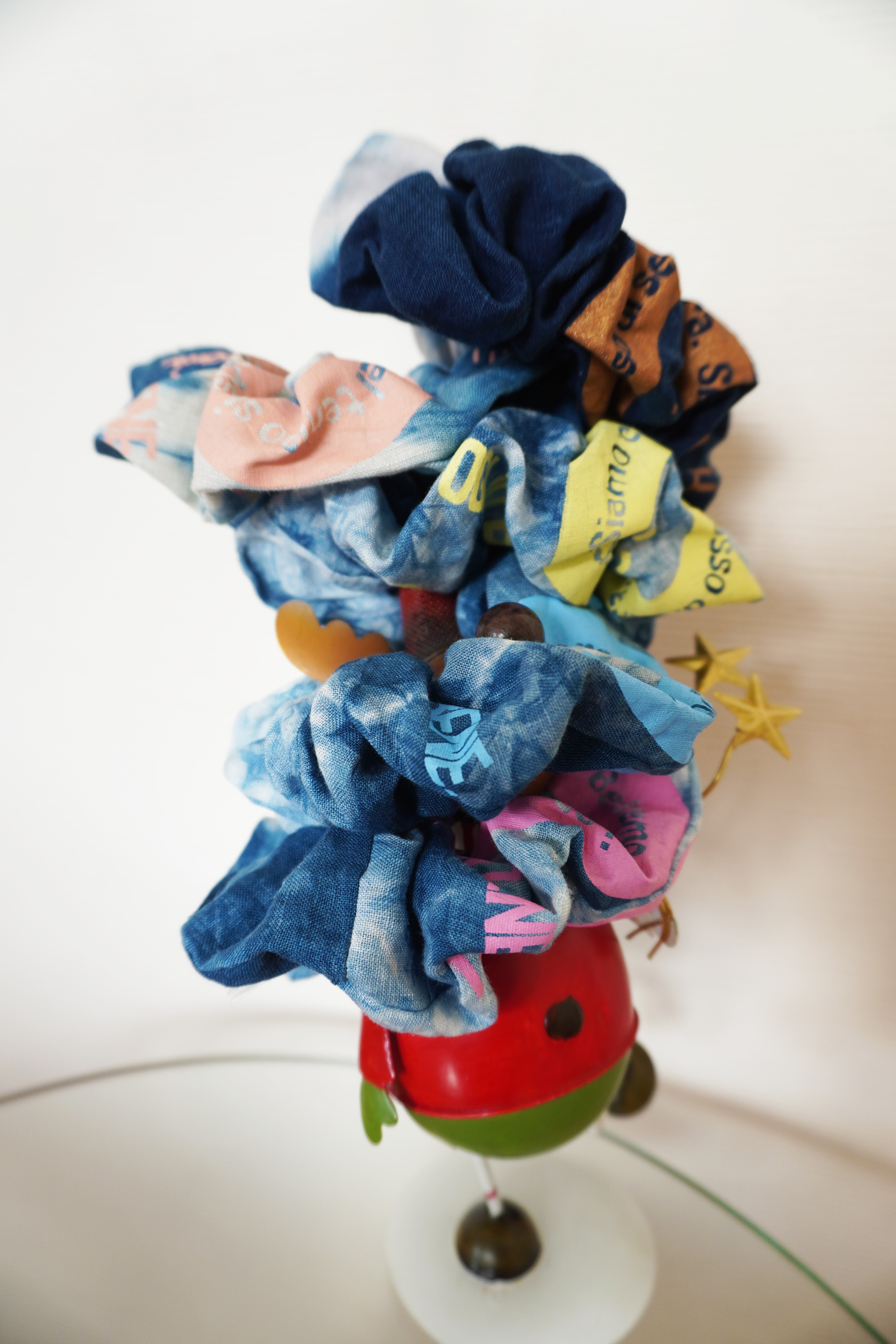 【Restock】 "AO." 能登と東北を藍で結ぶ、世界にひとつのシュシュ(Scrunchie that connects Noto and Tohoku through indigo)