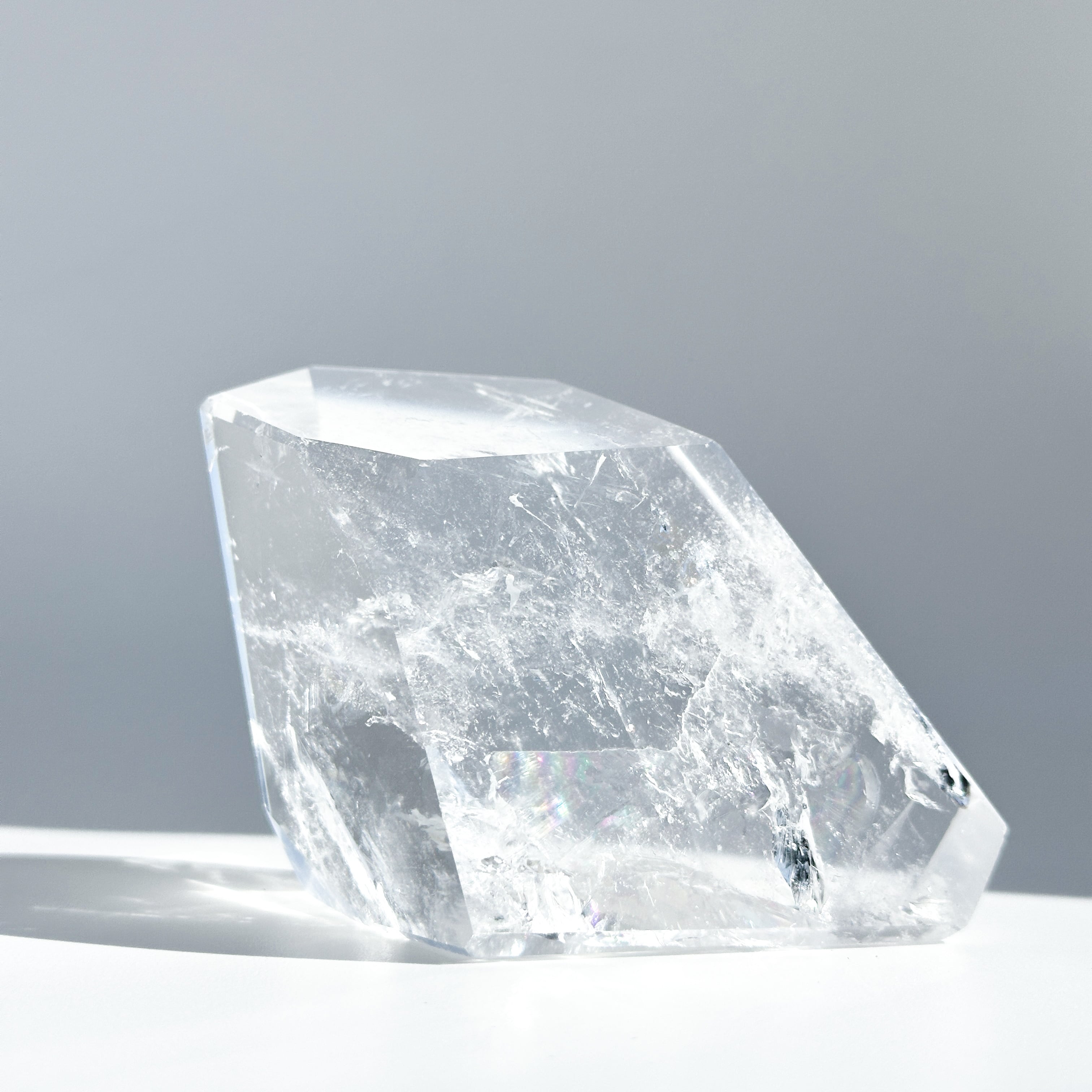 【高品質】虹◎ミナスジェライス産クリアクォーツ フリーフォーム92◇ Clear Quartz ◇天然石・鉱物・パワーストーン