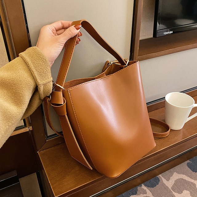 オータムウィンターレディース 秋物 冬物 メッセンジャーバッグ 手作りハンドバック62797463188