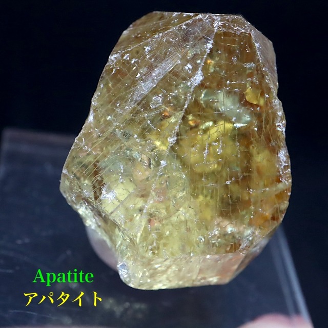 アパタイト 弗素燐灰石 12,3g AP082 鉱物 標本 原石 天然石 パワーストーン