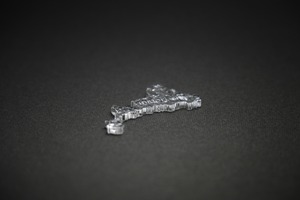 地域でかたどった、水面のような爽やかカラフルピアス【群馬県&みどり市&草木湖】