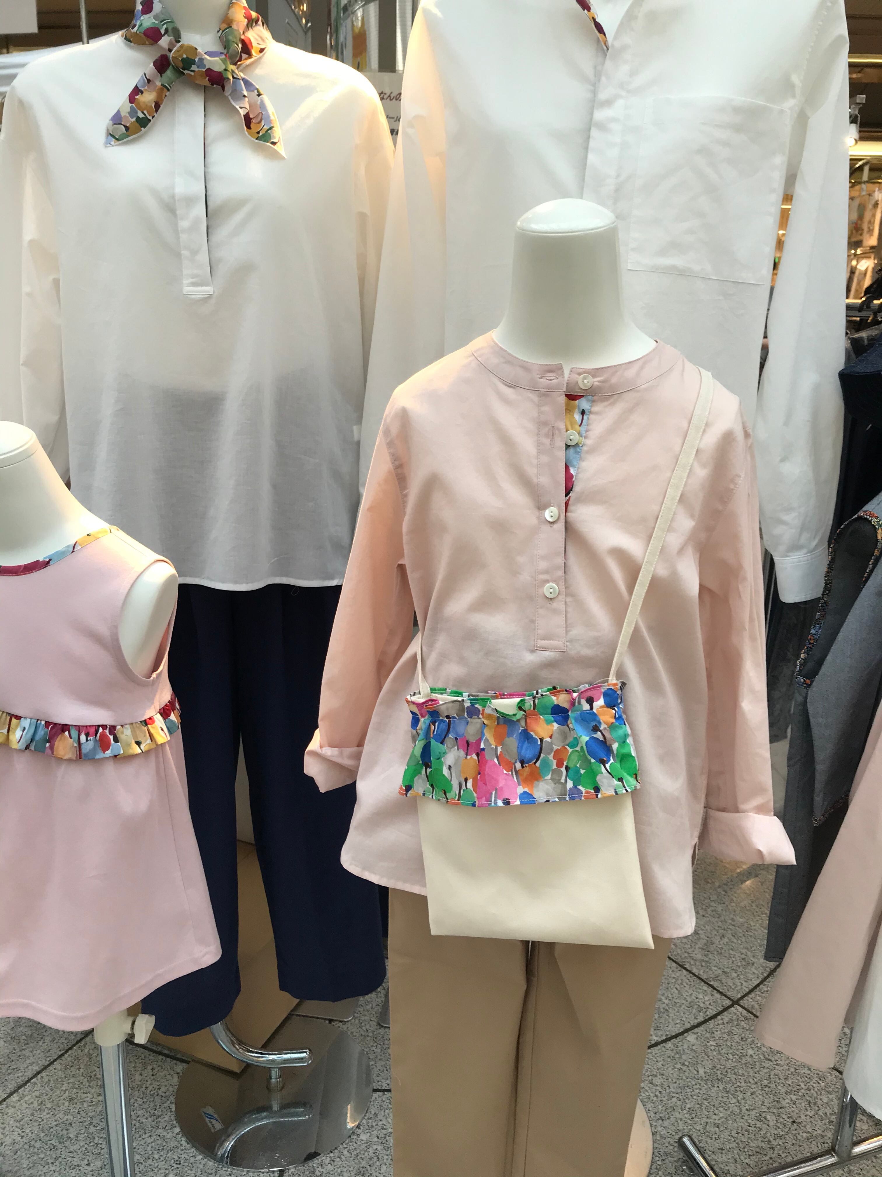 春柄 人気ブラウス♡リバティ♡完売生地♡掲載商品♡スモックタイプ