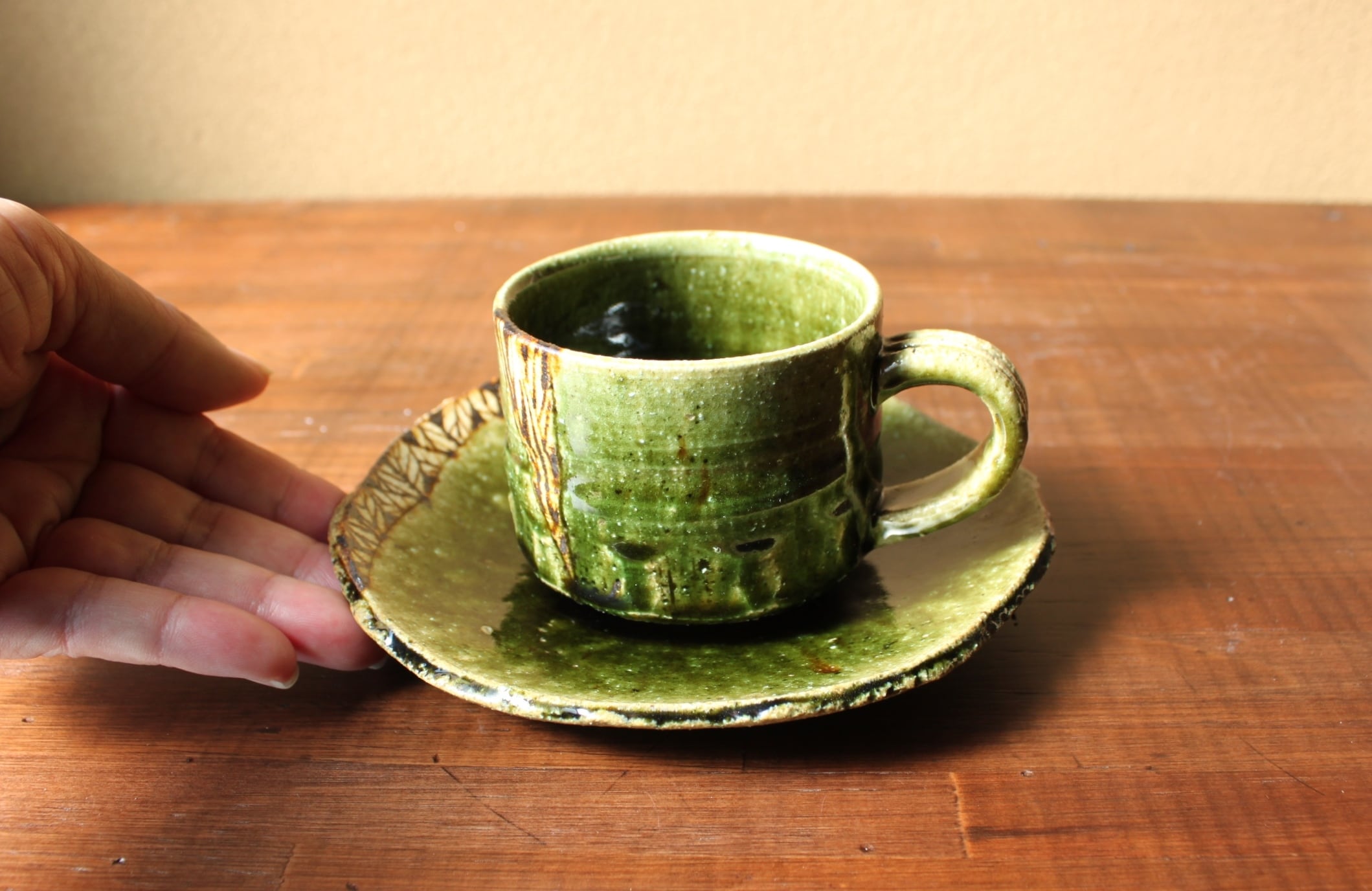 織部鉄絵碗皿(変型皿） | 棚橋淳陶房ーshop