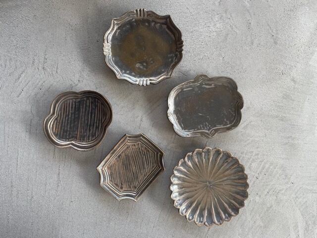 藤村佳澄 手彫り豆皿 ブロンズ