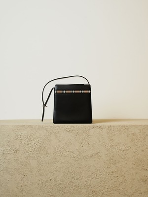 BURBERRY バーバリー ノバチェック スクエア ワンショルダーバッグ
