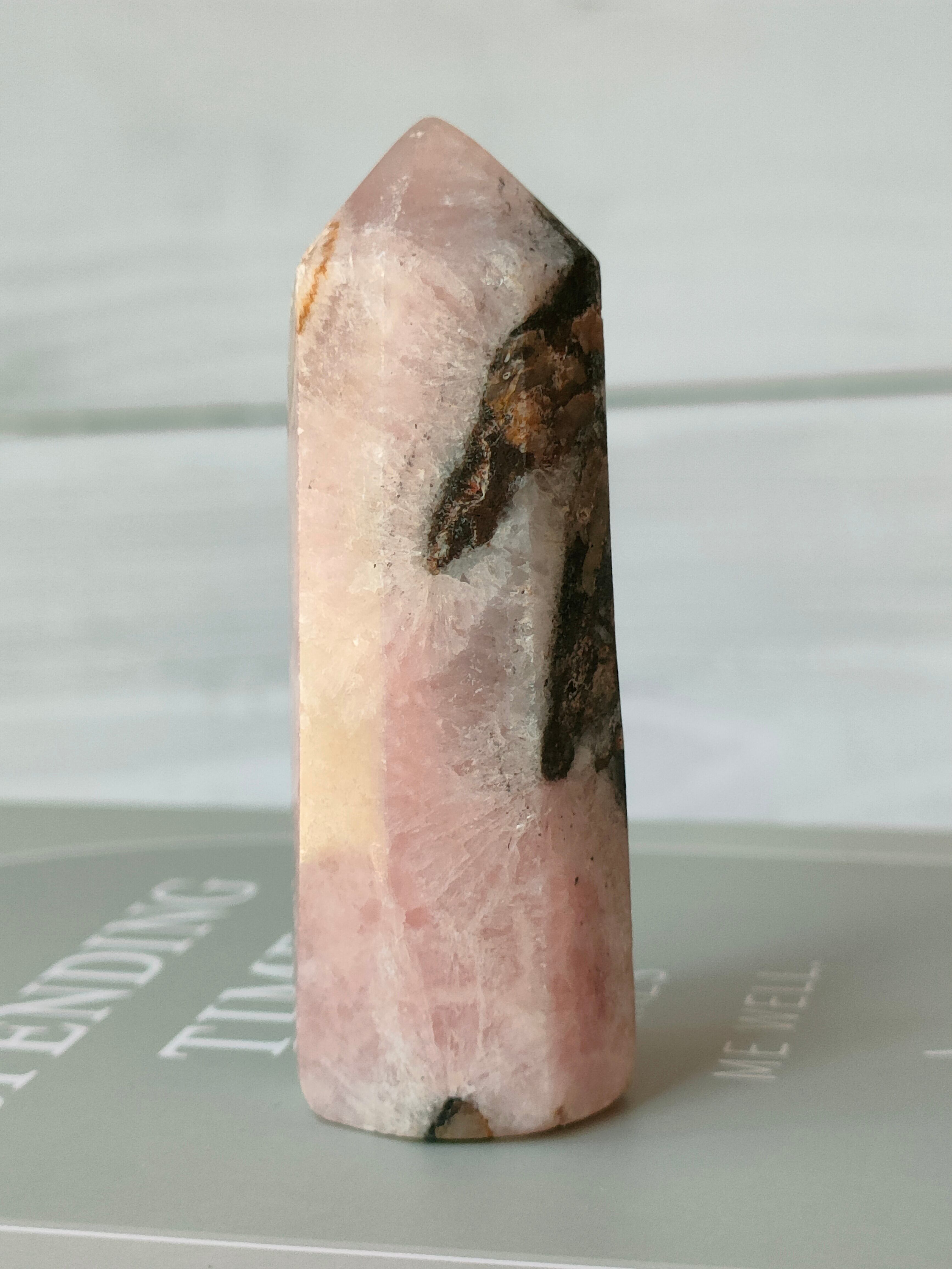 レア!ピンクアラゴナイトtower