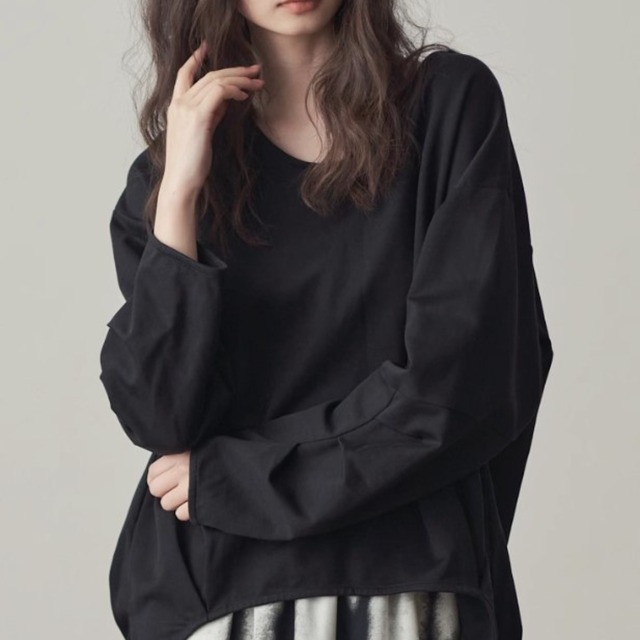 タックプルオーバー